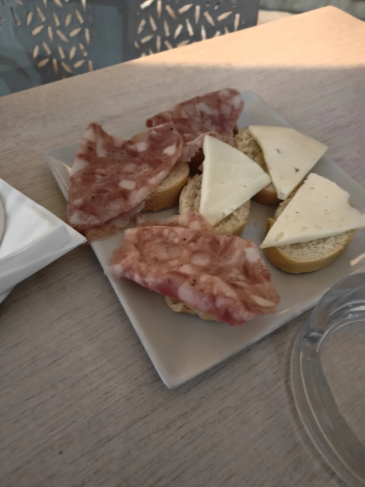 Tabla de queso y embutido
